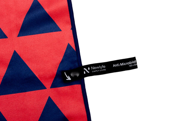 SwiftDry Antibacterial Microfibre Gym Towel + Carry Pouch (Blue/Red)